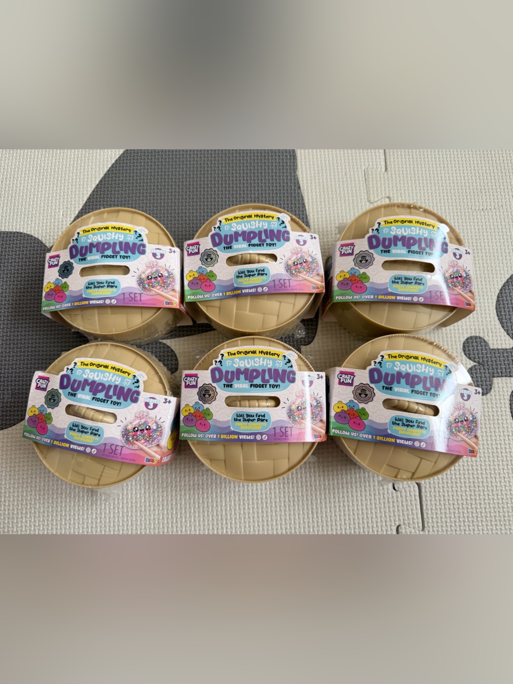 Squishy Dumpling Mystery Toy Pack - Beige Dumpling Shells